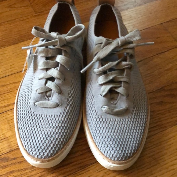 UGG Lace-up Sneakers - Picture 2 of 9